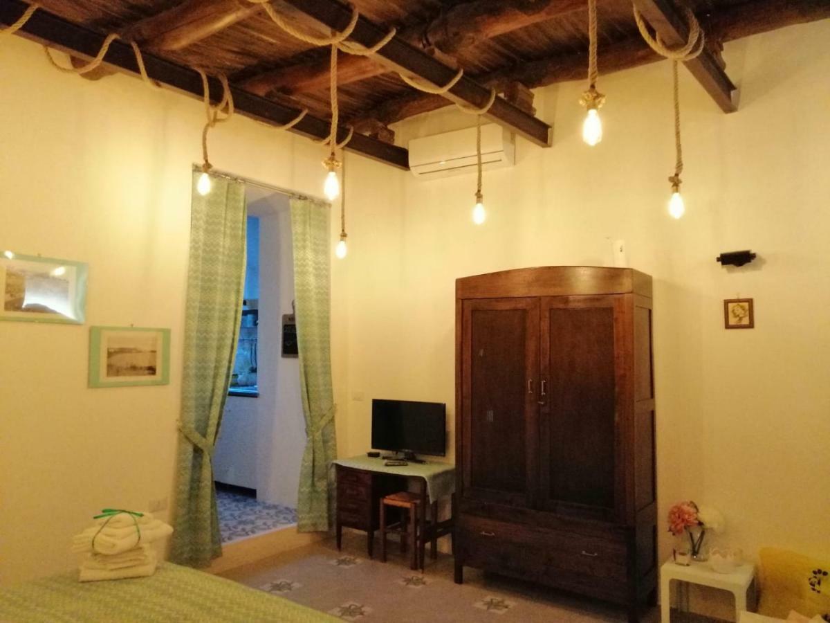 Dimora Via Col Vento Apartman Nápoly Kültér fotó